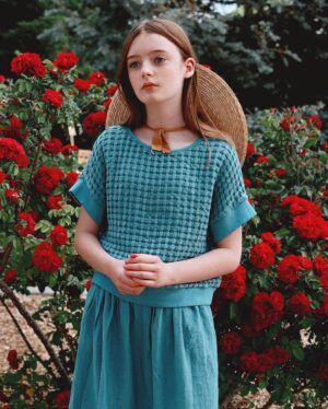 Olive Elise Abercrombie Instagram - Belated birthday portraits 🌹12🌹