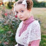 Olive Elise Abercrombie Instagram - Oracle costume by @eulyncolettehufkie 🖤 @sherrialize2468 <~ HMU Olive loved working with @alyseelna, name twins and actual buddies 👯 #oracle #bts