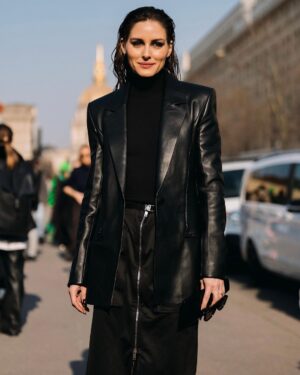Olivia Palermo Instagram - The natural light just hits different in Paris 🌆

📷 1-5: @arturnechaev 
📷 6-9: @federicoavanzini 
📷 10: @vincenzo_grillo