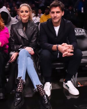 Olivia Palermo Instagram - Repped BK last night @brooklynnets 🏀⛹️ Thank you @mackage for the courtside seats!!!