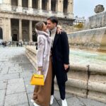 Olivia Palermo Instagram - Sunday in Paris💋