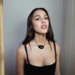 Olivia Rodrigo Instagram - ❤️ @yslbeauty last night ❤️