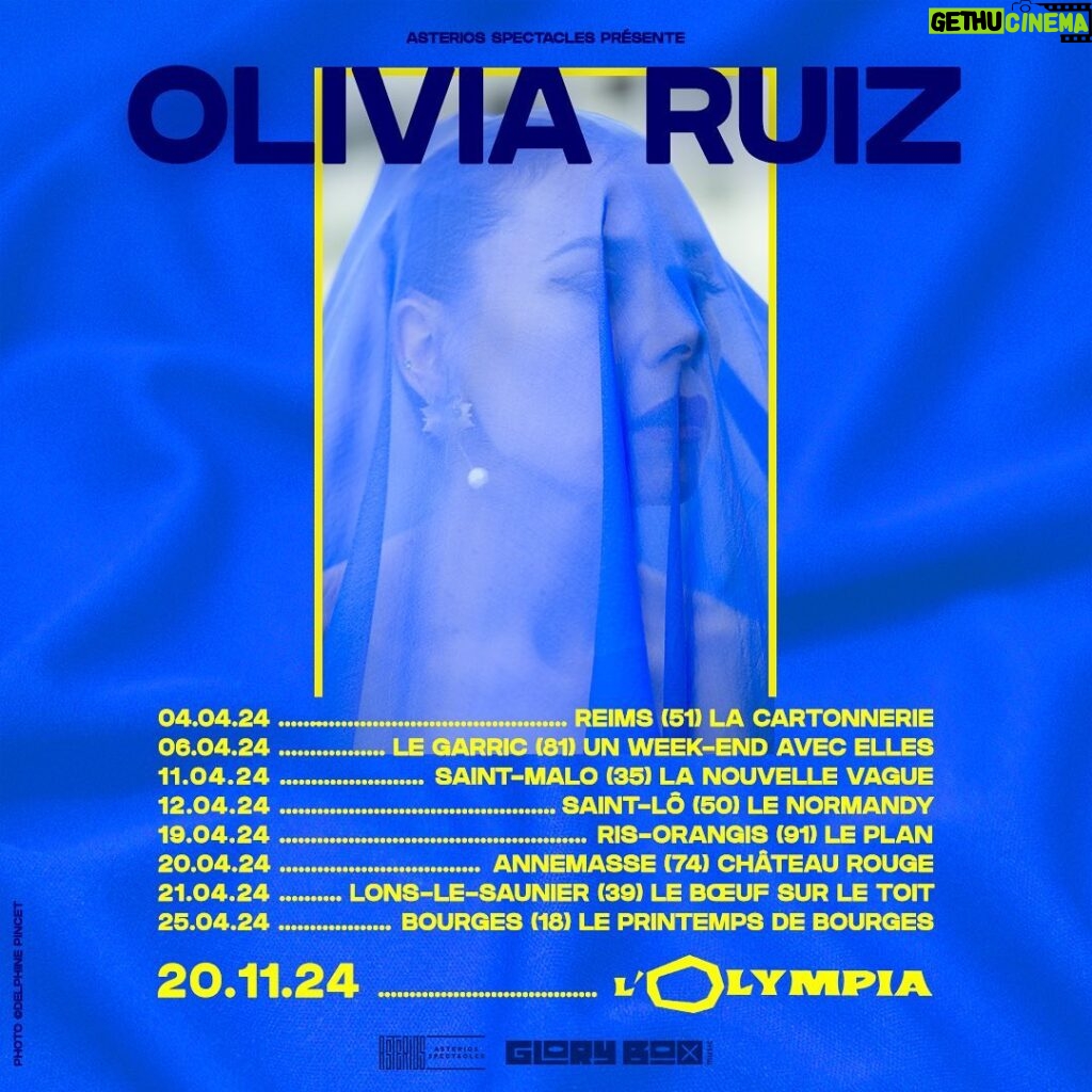 Olivia Ruiz Instagram - Rhoooo quelle joie de reprendre la route vers vous avec mon équipe en 2024!!!! ❤️ Pour nous retrouver sur l’une de ces premières dates, c’est ici: https://www.asterios.fr/fr/artistes/view/19/olivia-ruiz/?of=10 Alors, vous venez où? 😉 Je vous embrasse Olivia