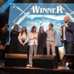 Ondřej Novotný Instagram - OKTAGON AWARDS 🔥 Neskutecny vecer a pocit z dalsiho vyrocniho vecera celeho #oktagontymu Je to jedno velke stesti byt obklopen lidmi se stejnou vizi a cily, kteri jsou zapaleni pro to co delaji. A kdyz pak dorazi i nejen Ostravske legendy, tak se radost nasobi 🙏 Specialni dik Jarkovi za zazitek v podobe koncertu na miru, Marovi @jankul18 za ucast, pokec a predani cen a memu partakovi @pavolneruda za to co spolu zazivame✊🤩 Kez by tam tak mohli byt nasi fanousci s nami. Snad priste✌️ ale uz v patek a v sobotu spolu na #OKTAGON50 👌 Krasne misto @brickhousedov a vyborna prace tymu @michal.pavel #happykiddo