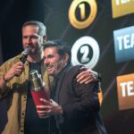 Ondřej Novotný Instagram - OKTAGON AWARDS 🔥 Neskutecny vecer a pocit z dalsiho vyrocniho vecera celeho #oktagontymu Je to jedno velke stesti byt obklopen lidmi se stejnou vizi a cily, kteri jsou zapaleni pro to co delaji. A kdyz pak dorazi i nejen Ostravske legendy, tak se radost nasobi 🙏 Specialni dik Jarkovi za zazitek v podobe koncertu na miru, Marovi @jankul18 za ucast, pokec a predani cen a memu partakovi @pavolneruda za to co spolu zazivame✊🤩 Kez by tam tak mohli byt nasi fanousci s nami. Snad priste✌️ ale uz v patek a v sobotu spolu na #OKTAGON50 👌 Krasne misto @brickhousedov a vyborna prace tymu @michal.pavel #happykiddo