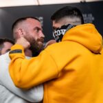 Ondřej Novotný Instagram - Mela na tiskovce a Palo dostal delo🤪🔥 Sotva clovek prileti, tak padaji facky🙈 Zajimava tiskovka a horka krev v nekterych duelech. Akipa vs Truscek a Dulatov vs Palailogos maji urcite jeste vetsi naboj nez doted✊ Kazdopadne “boyz are back in town” a muzeme se tesit na skvely turnaj s 5🇨🇿 zapasniky a 1 🇸🇰 Tesime se na Vas na oktagon.tv v 18:00 zitra🔥 @oktagonmma #oktagon53 #fightlifepokracuje