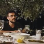Onur Dilber Instagram - 📌 #kardeş🙏 @ozzzyosbourne #bedrirahmikoyu #göcek #tb Bedri Rahmi koyu