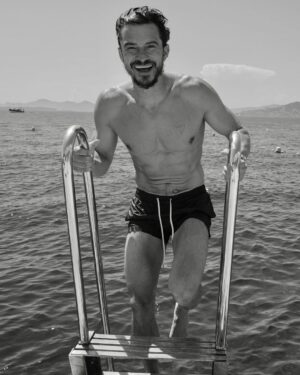 Orlando Bloom Instagram - @orlandobloom x @gregwilliamsphotography x Cannes x @granturismomovie 

#orlandobloom #gregwilliams #leicaq3