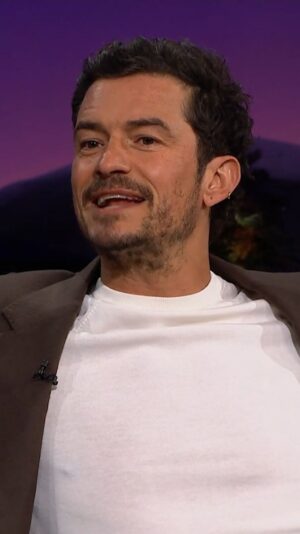 Orlando Bloom Instagram - After getting robbed, @orlandobloom decided to take matters into his own hands 🕵️‍♂️ #orlandobloom #latelateshow