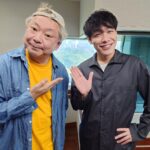 Osamu Suzuki Instagram - 本日放送した東京FMの川島くんのラジオ番組「そもそもの話」に出演させていただきました。 気づくと色んなこと話してしまう、カマサマジックにまんまとかかって、気持ちよく色んなお話をしました。 こうやって辞める話を色々していくうちに、自分の思考も整理されていき、おもしろいなと。 ラジコで聞けますので聞いてみてください。