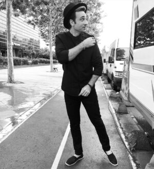 Ozan Dağgez Instagram - #blackandwhite @bahtoyunu @kanald