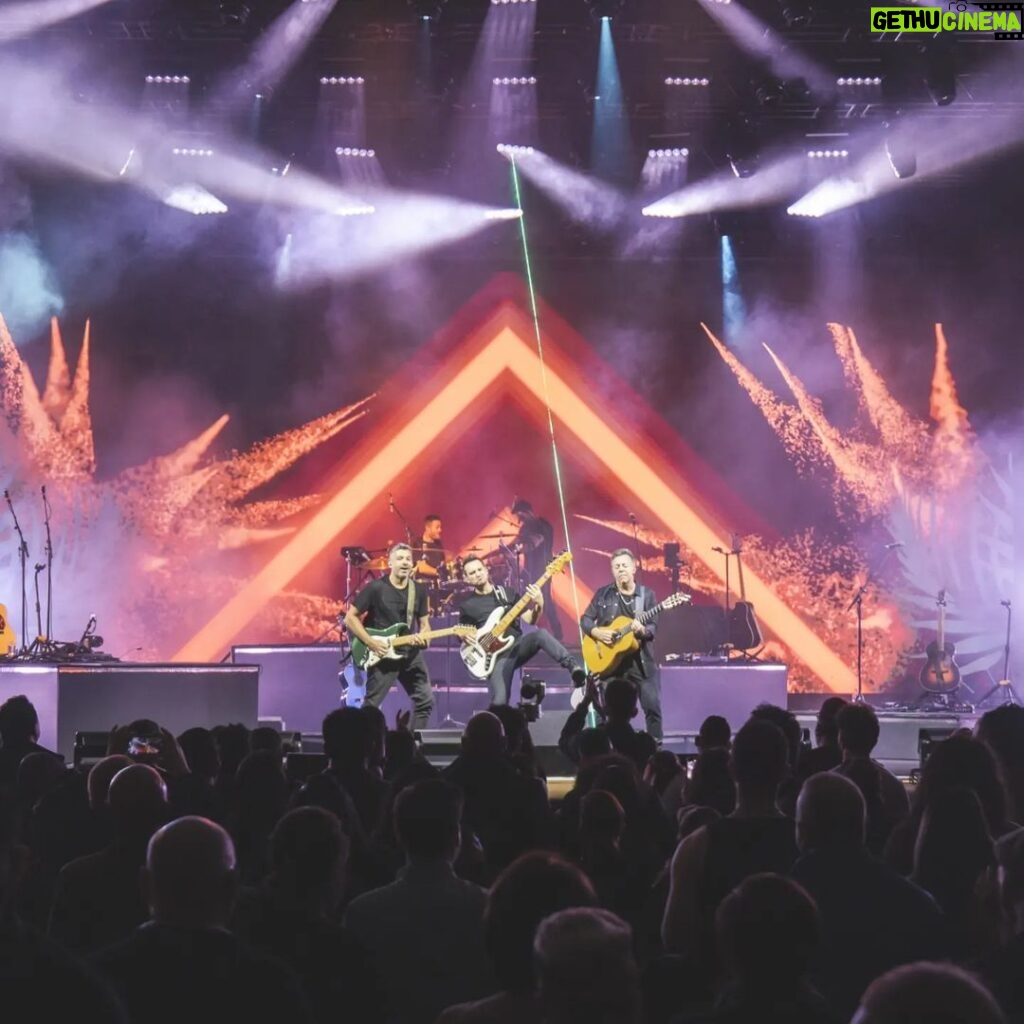 Pablo Alborán Instagram - Rememorando momentos de anoche en #SanJosé . Qué bien me lo pasé!! Ganazas de COACHELLA Y LOS ÁNGELES (INGLEWOOD)!!!!!