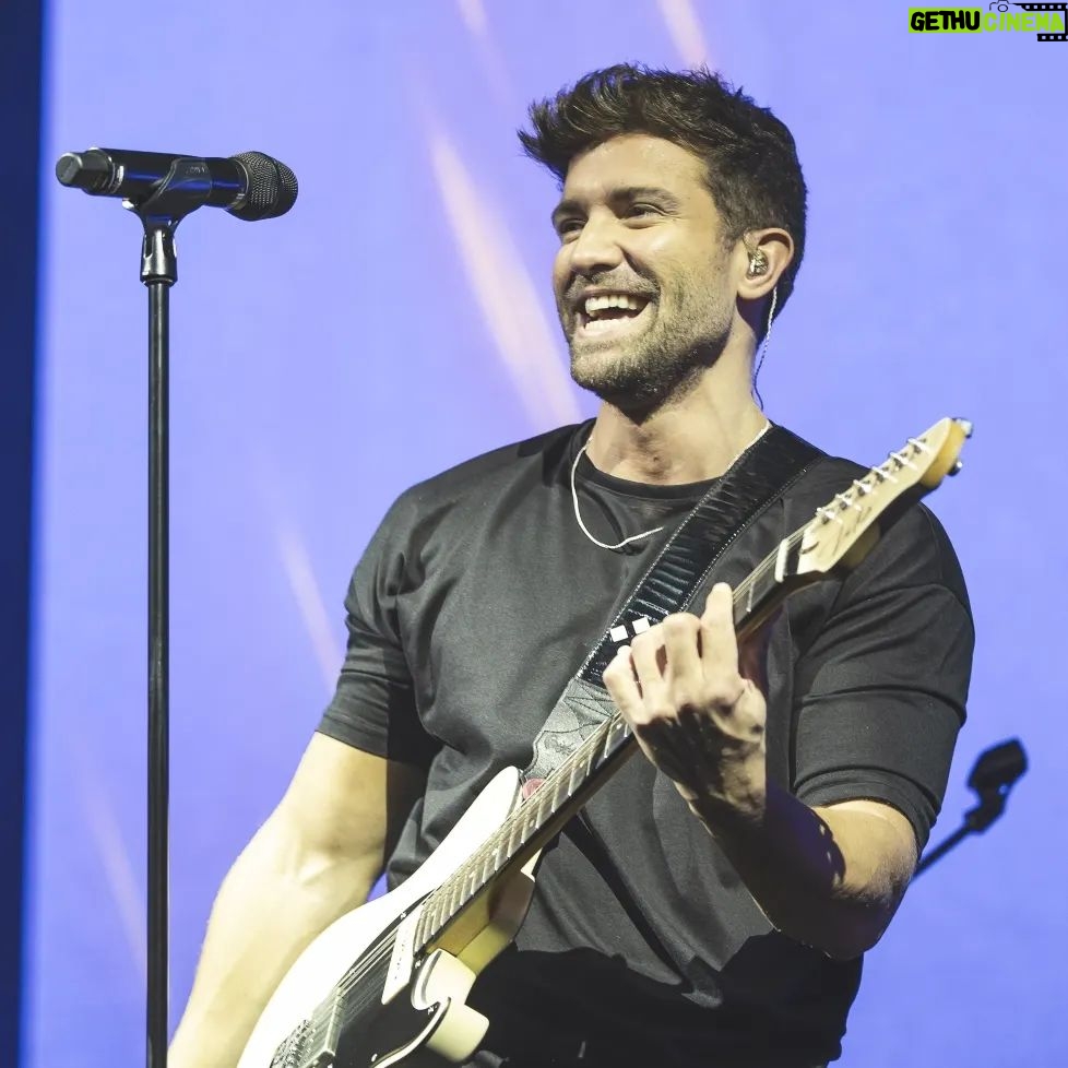 Pablo Alborán Instagram - Rememorando momentos de anoche en #SanJosé . Qué bien me lo pasé!! Ganazas de COACHELLA Y LOS ÁNGELES (INGLEWOOD)!!!!!