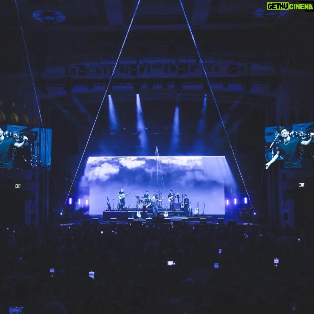 Pablo Alborán Instagram - Rememorando momentos de anoche en #SanJosé . Qué bien me lo pasé!! Ganazas de COACHELLA Y LOS ÁNGELES (INGLEWOOD)!!!!!