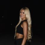 Pamela Reif Instagram - anzeige | a golden light in the dark 🪩✨ sunset light might be my favorite - but I just bought myself a flash camera 👀👀👀😂 that worked preetttttyyyy good, right? Now we got a new level of “my favorite color is black” Wearing the new @calzedonia autumn / winter tights from the recent party collection 🪩 #nightlife #backtobed #haha #calzedonia #feelgoodincalzedonia Ibiza, Spain