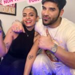 Paras Chhabra Instagram - Seedhi baat NO Bakwaas ❌ @_bhavyasingh Podcast out now on @_bhavyasingh youtube channel ❤️👀 Mumbai, Maharashtra