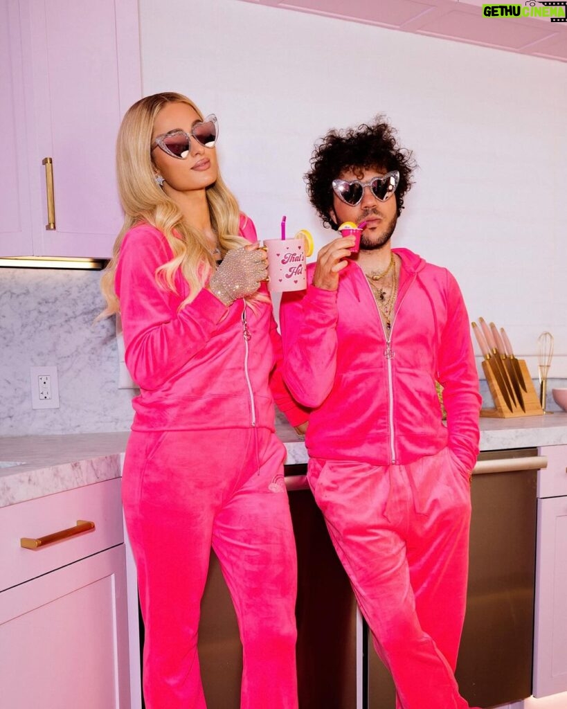 Paris Hilton Instagram - Can’t wait to share what @ItsBennyBlanco and I cooked up for #ValentinesDay with my #BeAnIcon cookware collection! 👩🏼‍🍳🦞🔥Full video dropping soon. 👀✨ Beverly Hills, California