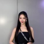 Park Chae-rin Instagram - 👀🖤
