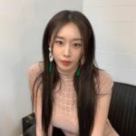 Park Ji-yeon Instagram - 💄