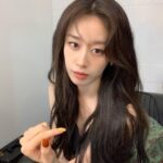 Park Ji-yeon Instagram - 😘