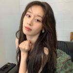Park Ji-yeon Instagram - 😘