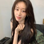 Park Ji-yeon Instagram - 😘