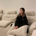 Park Ji-yeon Instagram - refresh🍀