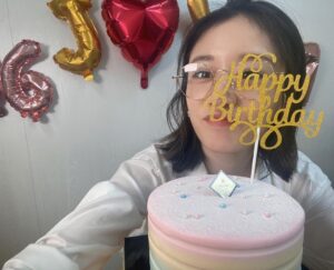 Park Ji-yeon Instagram - 감사합니다🙏🎂🎉

Thank u everyone for your sweet birthday wishes 🥰 i was wonderful day❤️