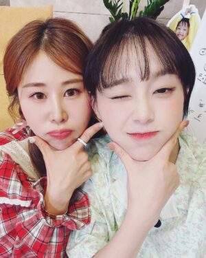 Park Se-mee Instagram - 지켜츄💕