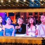 Park Se-mee Instagram - 제가 만든 유튜브 영상이 백상에 올라갔다는 것만으로 하루하루 감사하며 살겠습니다 사실 빠른시간에 너무나도 큰 사랑을 받아 덜컥 겁이 나기도 했지만 노력하고 더 노력해서 여러분들 옆에서 오랫동안 웃음을 드릴수 있는 희극인이 되겠습니다❤️ 내년에 또봐요 @baeksang.official 회사식구들 항시 감사합니다 @metacomedy 기회를 줘서 고맙고 축하해 @psickuniv 이미지 변화를 주겠다더니 배우를 만들어주셨네요 @gguminmin @sxx_2_k