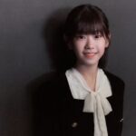 Park So-yi Instagram - 현장에서 소이와 함께했던 모든 분들 덕에 또다시 이렇게 큰 상을 받게 되었습니다. 다시 한번 진심으로 감사드립니다 🙏🏻 . #황금촬영상 #아역상 #스위치 우리의 #크리스마스선물