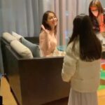 Park So-yi Instagram - 묵찌빠 달인 😏@216jung ❤️ #스위치 #촬영중 #묵찌빠 #이민정 #박소이 #김준