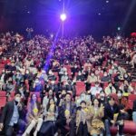 Park So-yi Instagram - 무대인사에 와주셔서 감사합니다💛 #스위치 #영화스위치 #절찬상영중 @lotteent.movie @hivemedia_corp #마대윤감독님 #권상우 #오정세 #이민정 #박소이 #김준