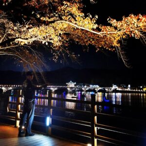 Park Young-tak Instagram - 가을 그리고 월영교🍁🍂

#안동