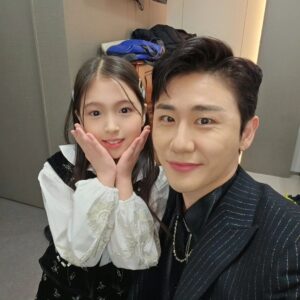 Park Young-tak Instagram - Adieu 2023 🖐
Welcome 2024 💙