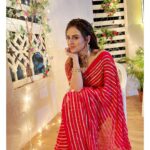 Parvati Sehgal Instagram - 𝑳𝒐𝒗𝒆 𝒚𝒐𝒖 𝒕𝒐 𝒕𝒉𝒆 𝒆𝒏𝒅 𝒐𝒇 𝒎𝒚 𝒑𝒂𝒍𝒍𝒖 𝒂𝒏𝒅 𝒃𝒂𝒄𝒌! ꜱᴀʀᴇᴇᴘʜɪʟᴇ (ɴ.) ʟᴏᴠᴇʀ ᴏꜰ ᴛʜᴇ ꜱᴀʀᴇᴇ❣️ . . . . . #saree #traditional #actor #ootd #red #loveyourself #makeup