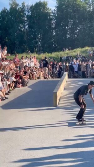 Pat Duffy Instagram - Friends n family  Summertime Rolls