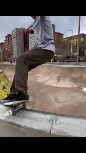 Pat Duffy Instagram - Barcelona ☀️☀️bday fam/friends holiday! ✔️best way ever to grind in the 5.0 big shout @soursolution @soursolutionstore  Seila @seila.sungold had blast working for you Lemi @chissanpissa 🏓 @xtinaandrighetto @bjornholmenas Sami. Thousand thanks @bulgalorian_ 🙏🏻 the hostess w/ mostest epic TIMES @suomi_bob @madarsapse @twinkstpk @jackthomspon @leonestla @_jackbranch @tylersurrey @gastonfrancisco xtra special seeing @karen.duffy_ @edellavedova thank you!! 🎥 time and energy @twinkstpk @suomi_bob @madarsapse T.Y. @talkin_schmit @thrashermag @planbofficial for insane bday present 🎁  thanks everyone for all the kind words and wishes i love you all✔️🙏🏻 or course the support always 👇. @planbofficial @etniesskateboarding @independenttrucks @biggestlittleskateboardco @paradoxgrip @ojwheels @og.labs.genetics @volcomskate
