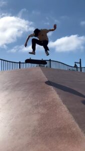 Pat Duffy Instagram - Few clips at #poods in sunny SD thanks @river69 📹 love relearning new/old tricks✔️ @planbofficial @etniesskateboarding @paradoxgrip @independenttrucks @ojwheels @biggestlittleskateboardco @og.labs.genetics @fkdbearings