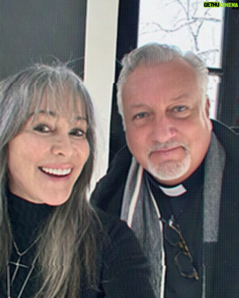 Patricia Heaton Instagram - Renovations are finally finished so @fatherdanreehil came over and blessed our #Nashville home! Does anyone else have their house or car blessed? Growing up my dad always had our car blessed. Father Dan is the pastor at St Catherine of Sienna church in Columbia, TN. (He’s also the diocesan exorcist for Nashville. Watch his YouTube interview about his extraordinary life: https://m.youtube.com/watch?v=cFIKpoIt4aE&t=1730s&pp=ygUYbWljaGFlbCBrbm93bGVzIGV4b3JjaXN0