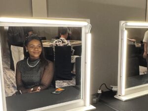 Patricia Thona Yiombi Instagram - @netflixkr 에서 @좀비버스 많관부♥️♥️