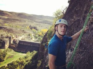 Patrick Criado Instagram - From the top to the 🔝🏞️🧗‍♂️.
A las órdenes de @gl_climbing
Ha sido un placer, compañero! 💪