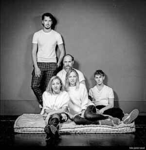 Patrick Criado Instagram - Qué orgullo formar parte de este elenco en mi primera aventura teatral. "Cronología de las bestias" --9 Marzo-8 Abril -- Teatro Español
@teatroespanol_madrid