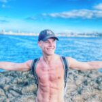 Patrick Criado Instagram - J'aimerais découvrir le monde avant que d'en crever Las Palmas Gran Canarias