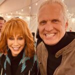 Patrick Fabian Instagram - I was #ReverendYummypants on #REBA years before I donned the #HamlindigoBlue on @bettercallsaulamc, but on Saturday Night @hollywoodbowl, @reba brought @melissapeterman @rheaseehorn , #JonathanBanks & @rexlinn13 & more together and blew the roof off with an awesome show. Thank you, @reba! #Hollywoodbowl #ShowbizFun #ILoveLA