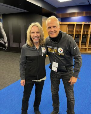Patrick Fabian Instagram - One week ago….A blast @acrisurestadium …..Thank You!!! @steelers for another dream come true….throwing on the field at halftime and supporting the Black & Gold with fellow yinzers @mingna_wen , @wwegraves & @tommyshaw of @styxtheband …..didn’t win last week, but always a fan, no matter what!
#HereWeGo

@steelers_nation_unite 
@kingofbayonne 
@steelernationcom
