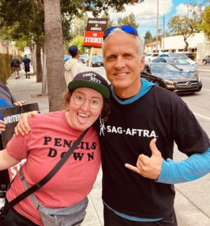 Patrick Fabian Instagram - I’m an empty suit & a smile without WRITERS. Proud to stand alongside my #Union Sisters & Brothers.

Here’s writers from #Lucifer  #VeronicaMars, #Bull,
#Doxxed, #Dynasty, #Barry

@sagaftra 
@wgawest 
@wgaeast 
#UnionStrong 💪

@mremilyheller @chrisrafferty @thatelaineloh @travisadonnelly #RobThomas