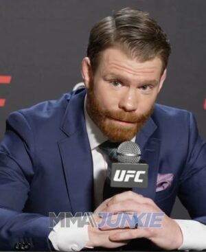Paul Felder Instagram - Paul Felder details his internal struggle about making a UFC return (via @1khathaway)

🔗 FULL INTERVIEW IN BIO