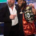 Paul Michael Lévesque Instagram - Great to have @showtyme_33 and the @packers at #SmackDown last night. #GoPackGo