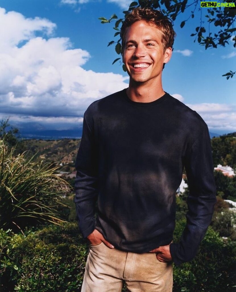 Paul Walker Instagram - “The world always looks brighter from behind a smile.” - Unknown #TeamPW
